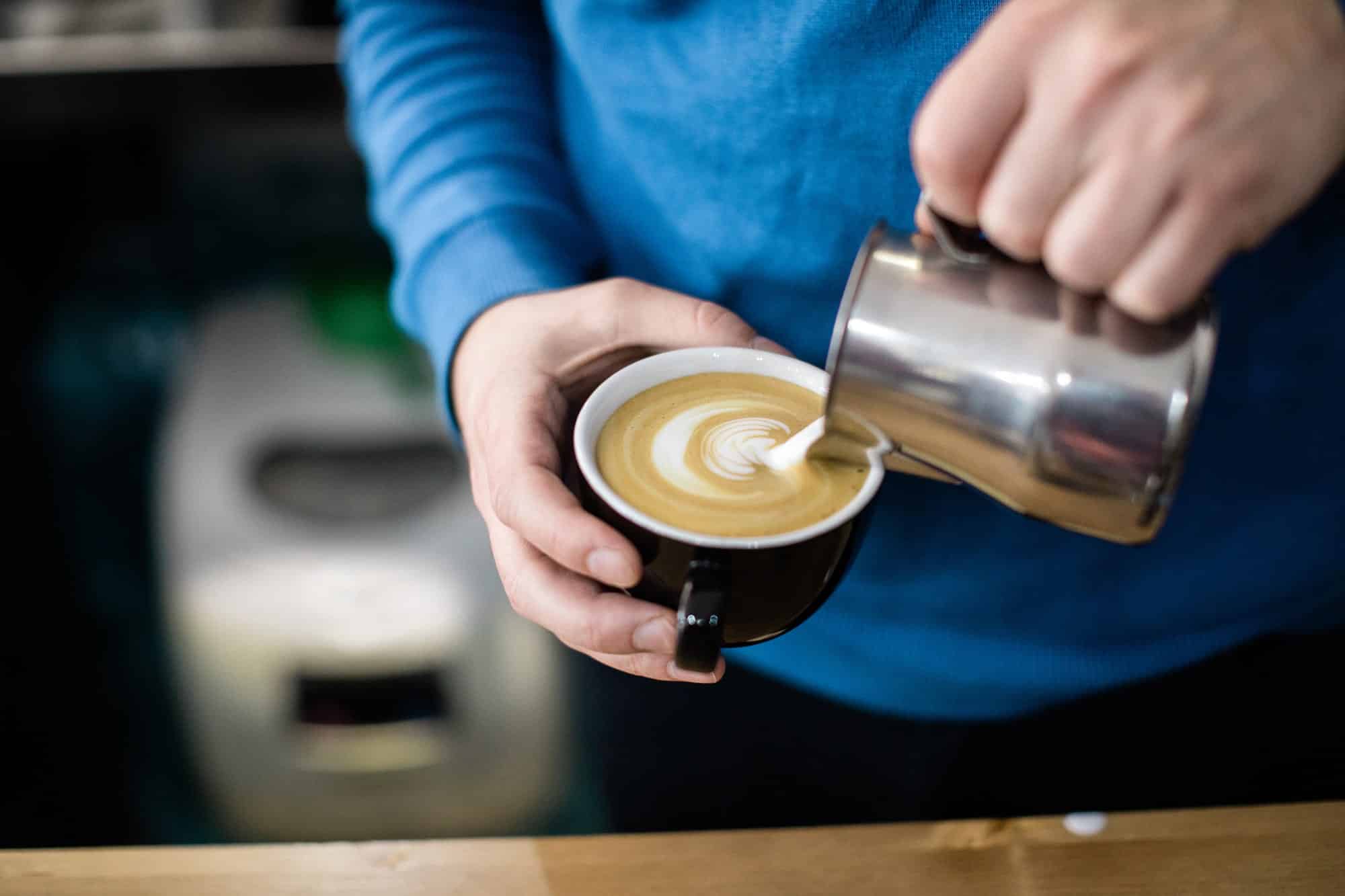 Ceașcă de cafea cu spumă perfectă