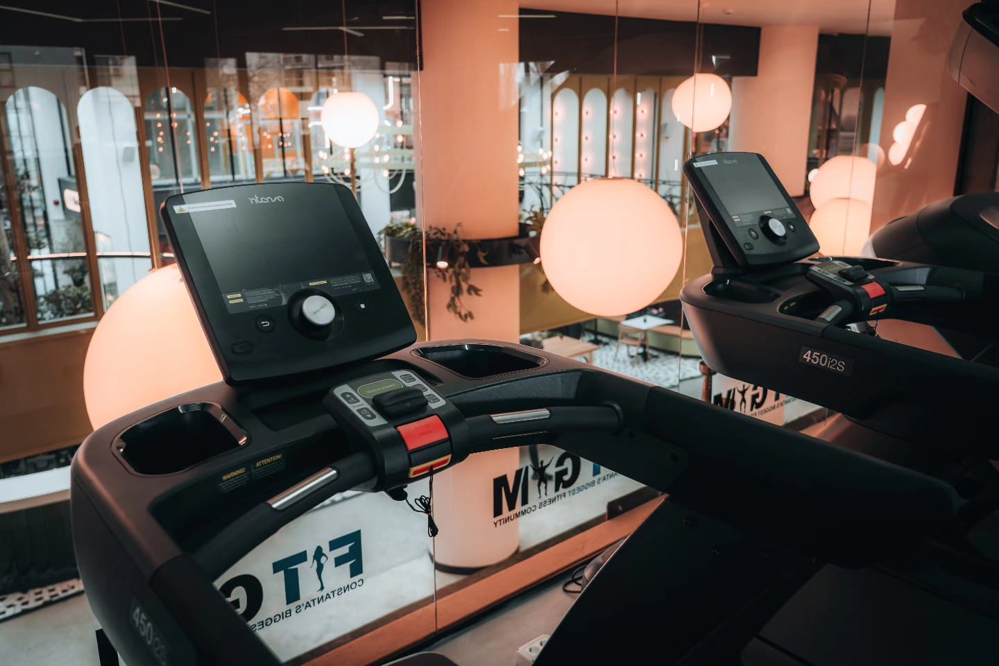 Fit Gym benzi alergare