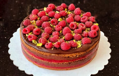 Lady în Bucătărie – tort de ciocolată rafinat