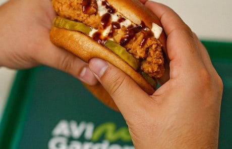 Burger artizanal la Gust Urban Constanța